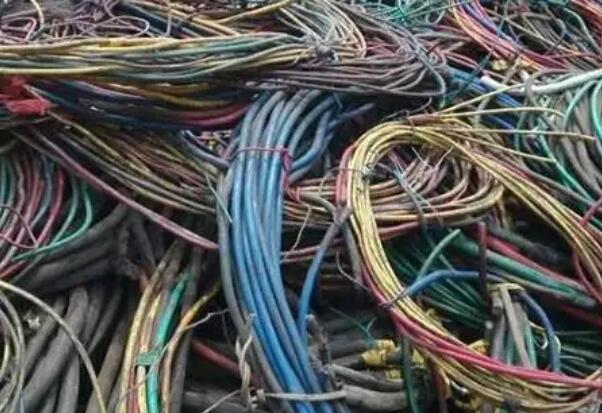 ���»���